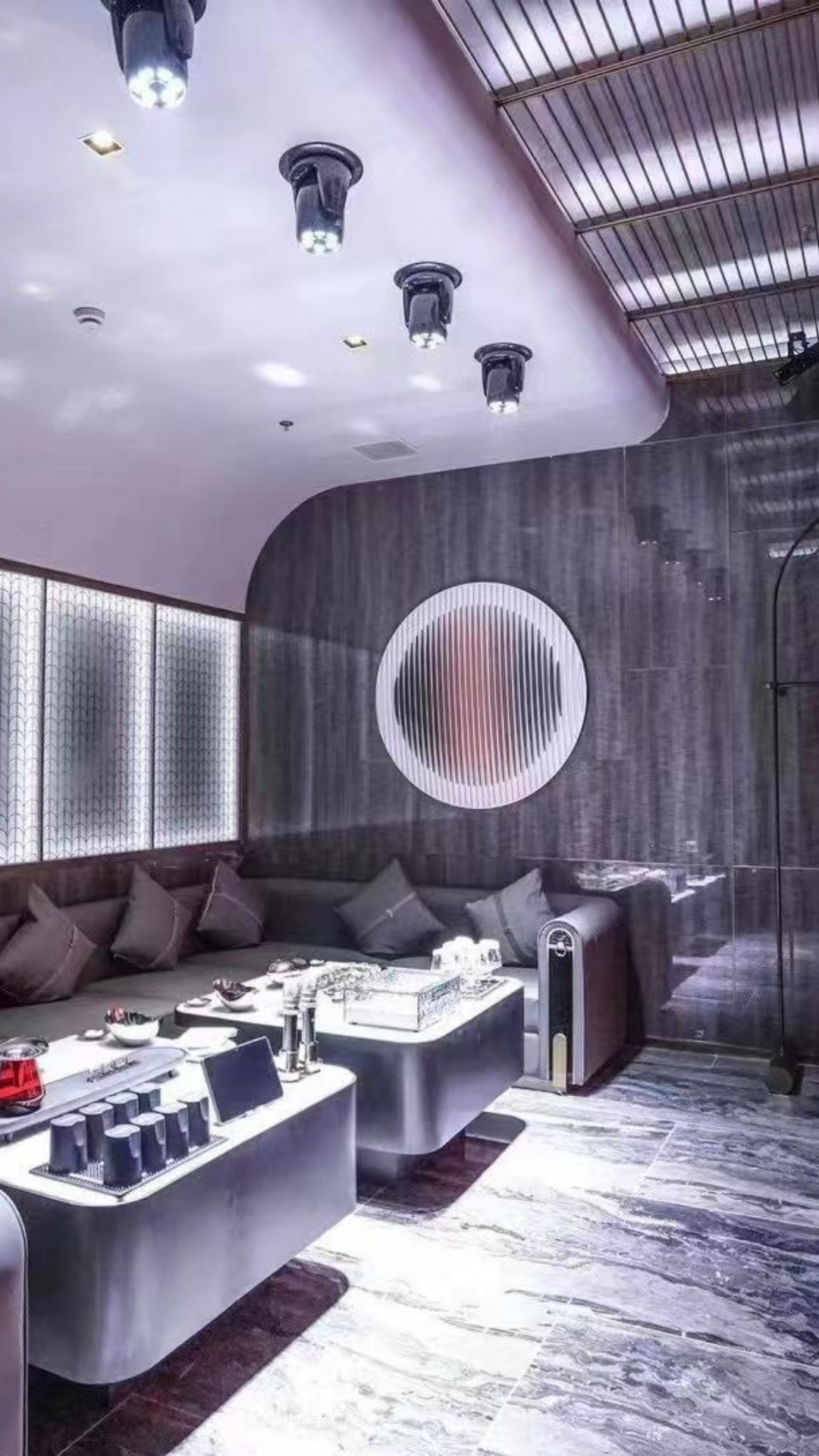 豪华包厢内部环境